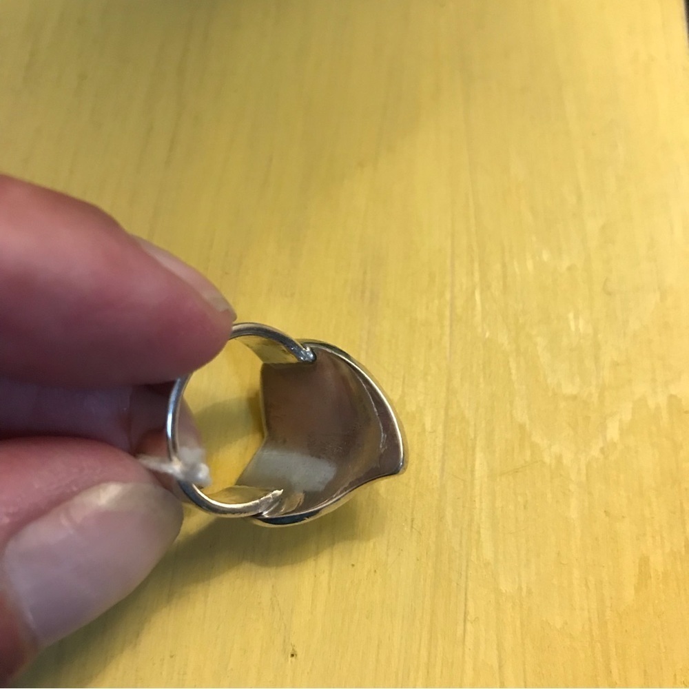 ▪️Sterling Silver Heart Ring - Picture 7 of 7